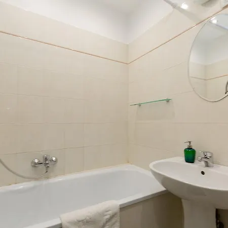 Apartment Kazinczy 32/ii-piano Central *