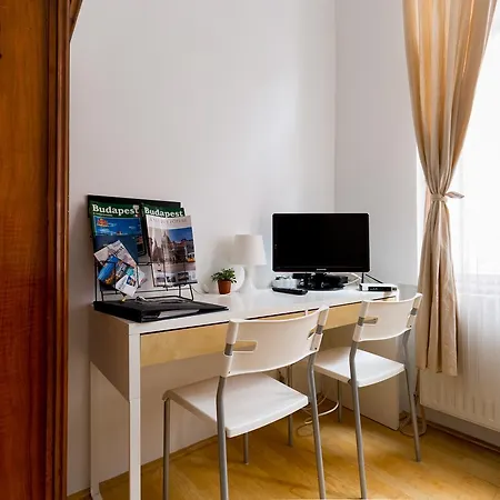 Kazinczy 32/ii-piano Central Apartment